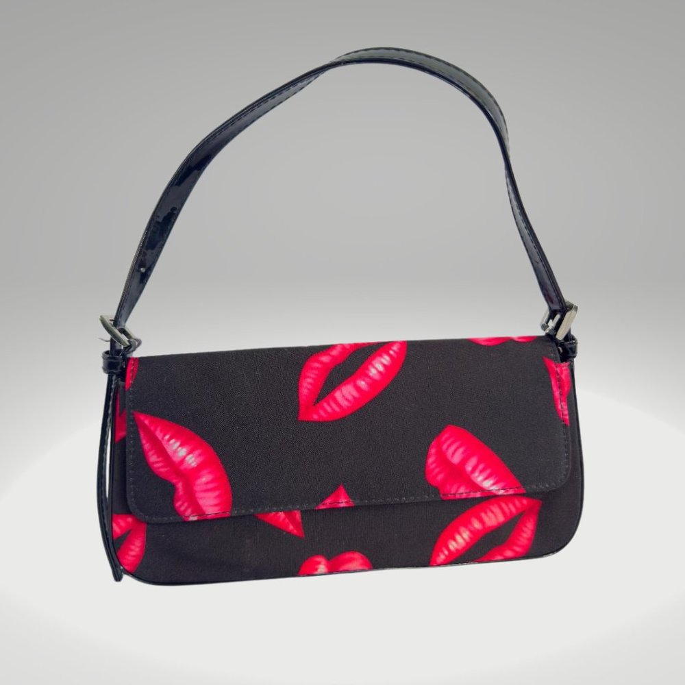 For Nine Lips NWOT Purse Baguette Bag Black Pink Red Kiss Rockabillly Pinup - Picture 1 of 11